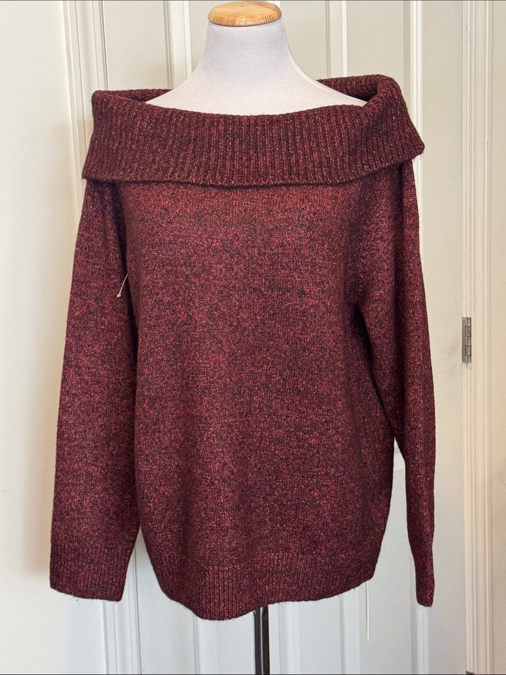 Women's Off-the-Shoulder Knit Sweater - Burgundy